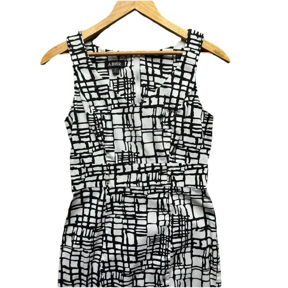 A Byer Black White Abstract Print Dress Sleeveless Fit Flare Size 5 Mod 60s - Picture 15 of 15